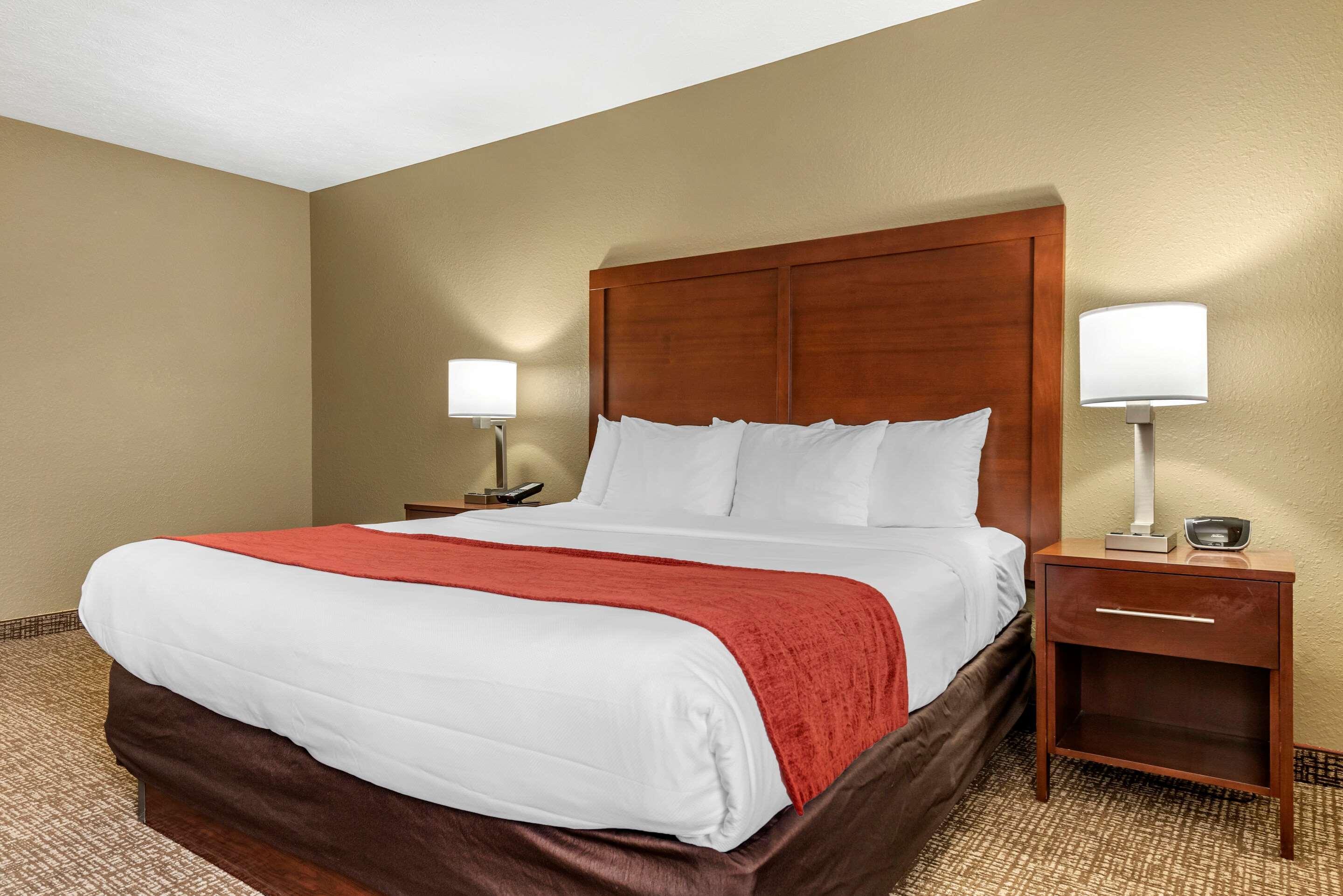 Comfort Inn & Suites Cincinnati Eastgate Ngoại thất bức ảnh