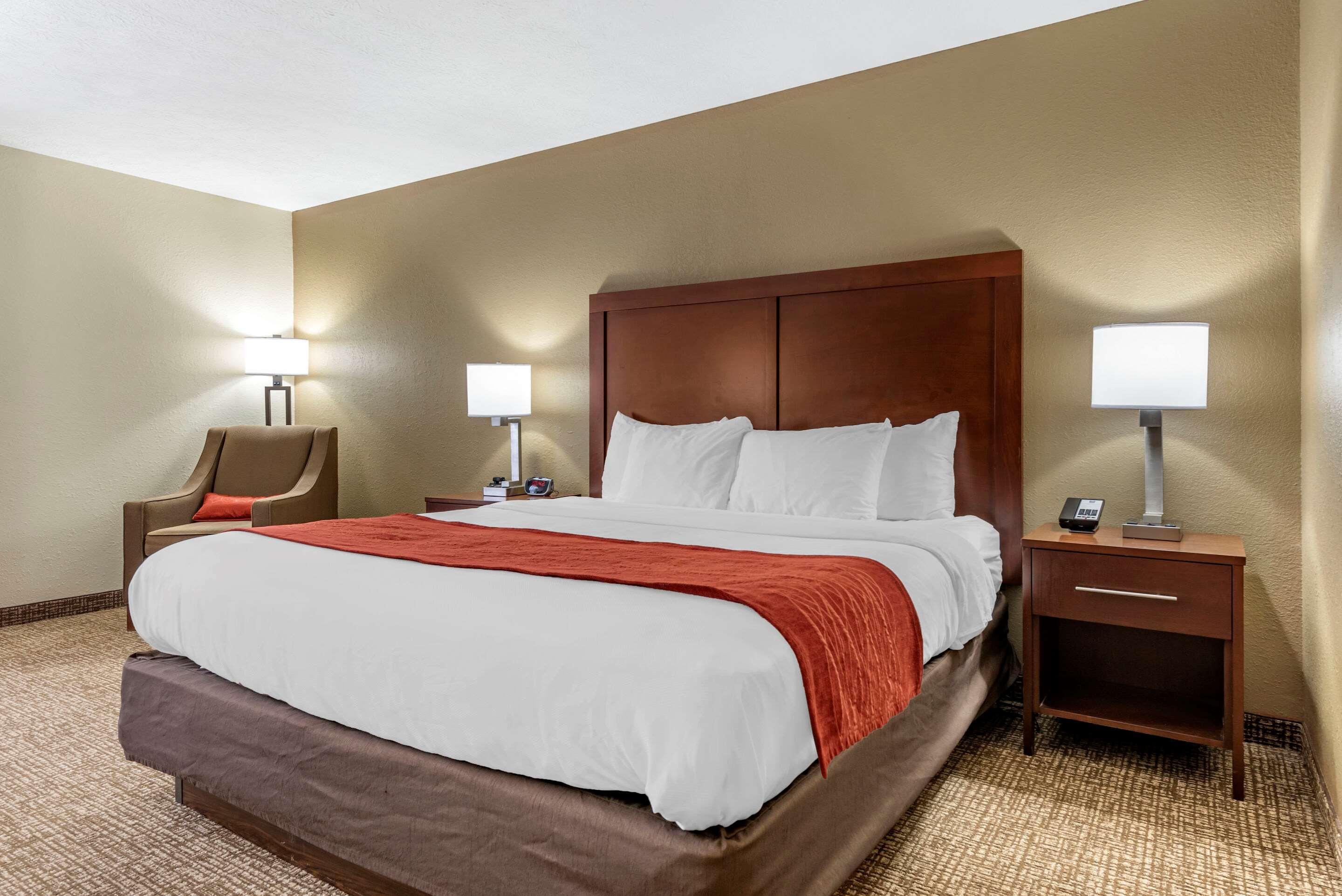 Comfort Inn & Suites Cincinnati Eastgate Ngoại thất bức ảnh