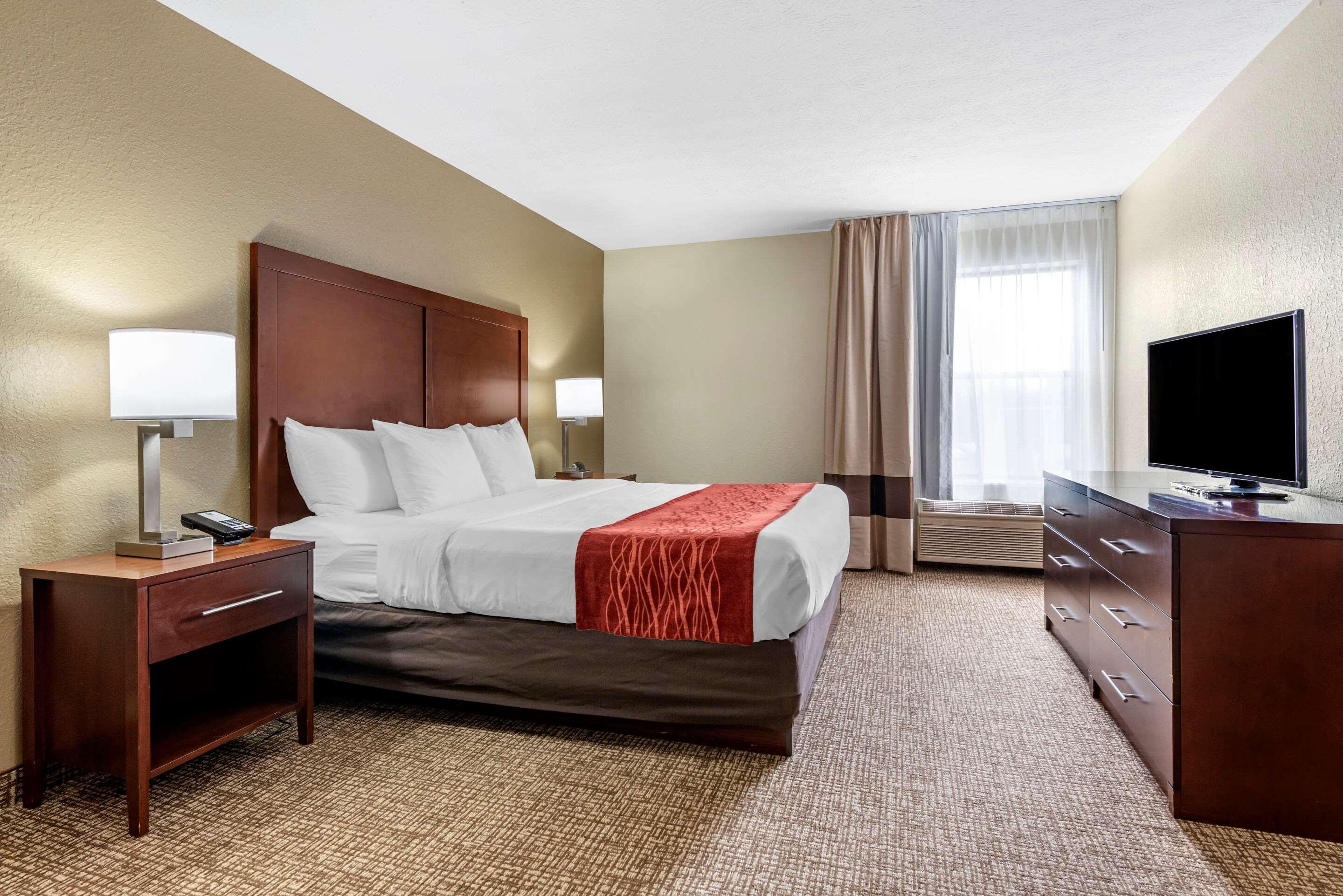 Comfort Inn & Suites Cincinnati Eastgate Ngoại thất bức ảnh