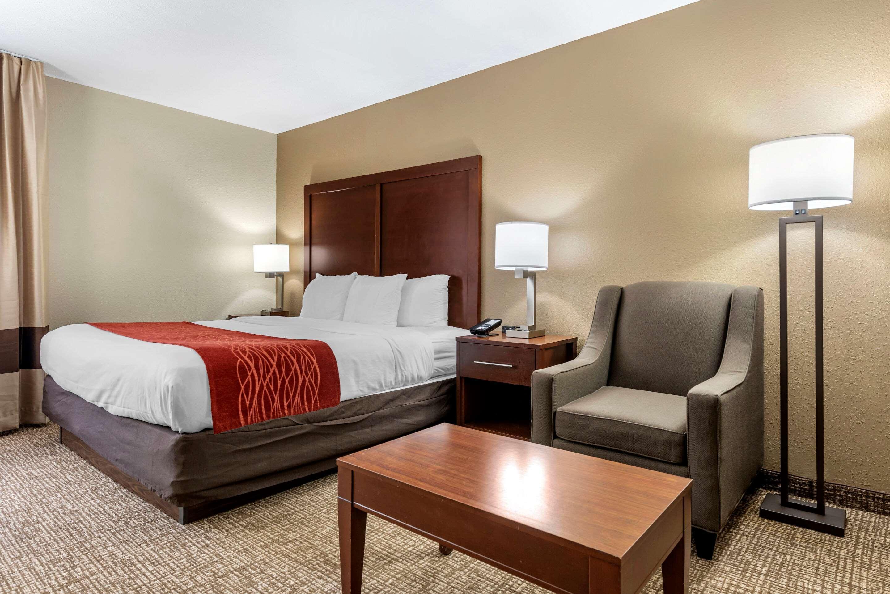 Comfort Inn & Suites Cincinnati Eastgate Ngoại thất bức ảnh