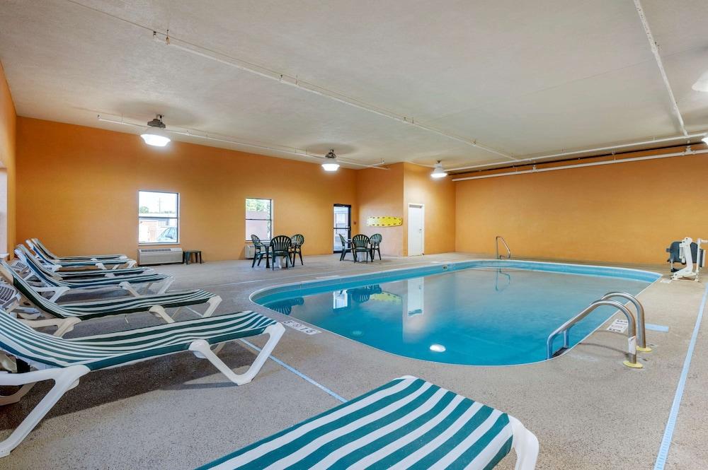 Comfort Inn & Suites Cincinnati Eastgate Ngoại thất bức ảnh