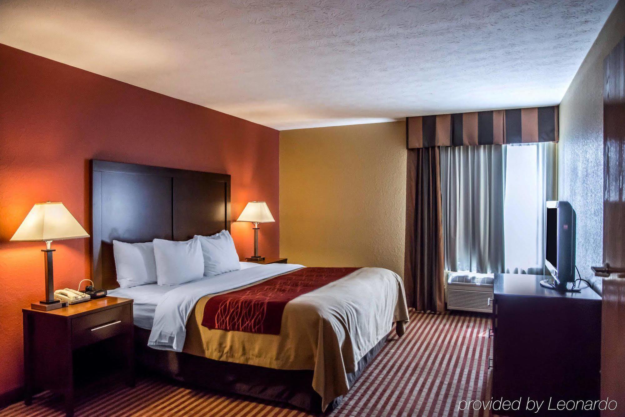 Comfort Inn & Suites Cincinnati Eastgate Ngoại thất bức ảnh