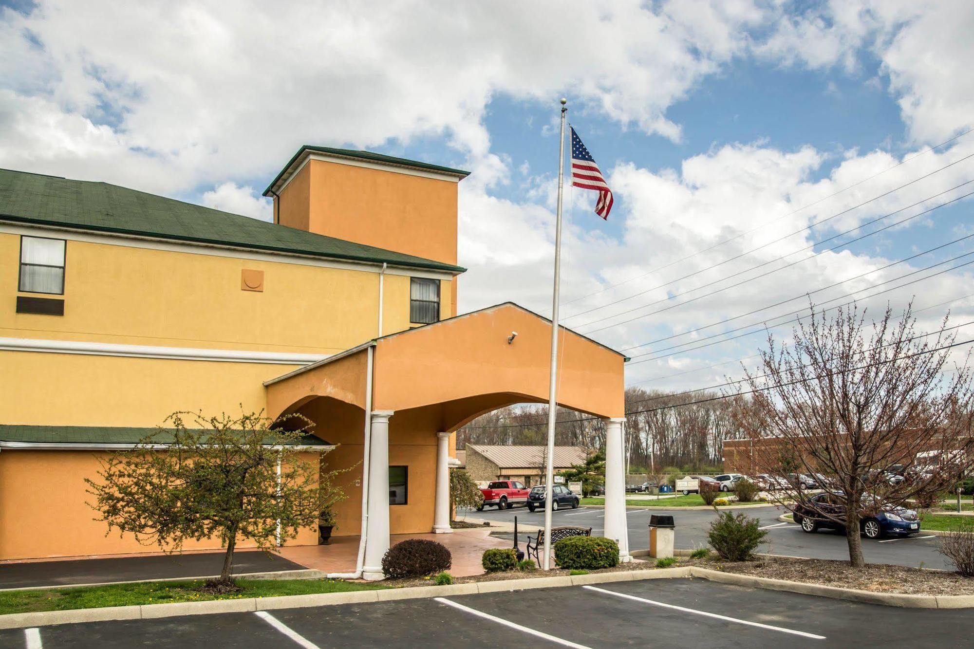 Comfort Inn & Suites Cincinnati Eastgate Ngoại thất bức ảnh