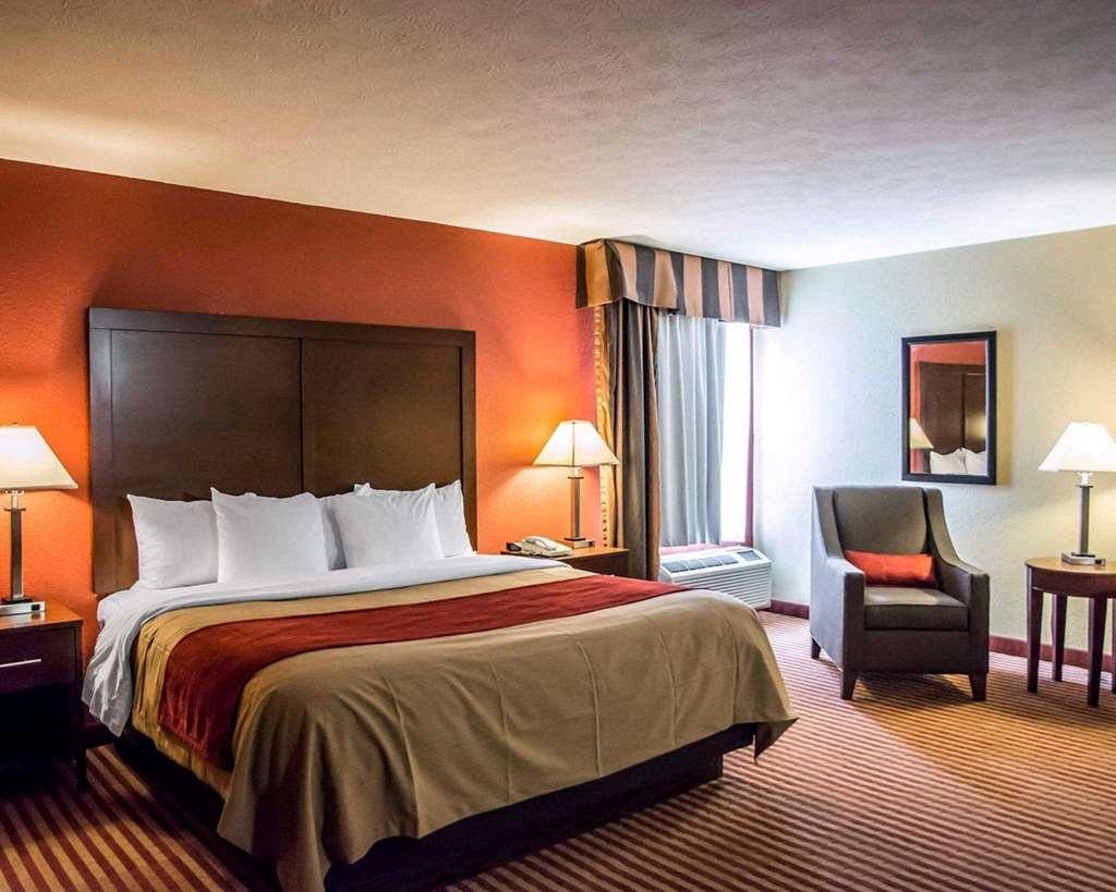 Comfort Inn & Suites Cincinnati Eastgate Phòng bức ảnh